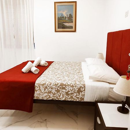 Bed and Breakfast Stazione Telese 41 à Rome Extérieur photo